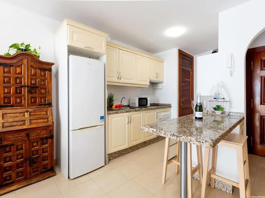 Cozy Apartment Playa Paraiso, Pool 帕莱索海滩